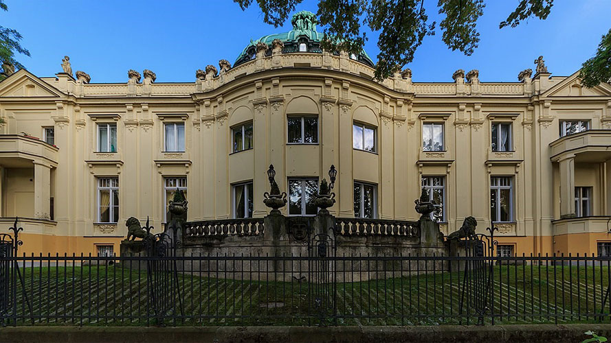 ART-at-Berlin---Courtesy-of-Griesbach-ART---Loewenpalais-Berlin---Sammlung-Starke