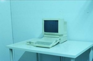 art-at-berlin-kunst-ausstellung-free-wifi-gratis-wlan