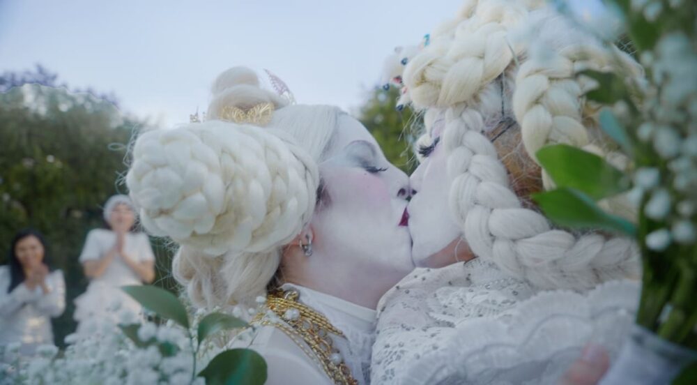 ART at Berlin-SOCIETE-Wynnie Mynerva