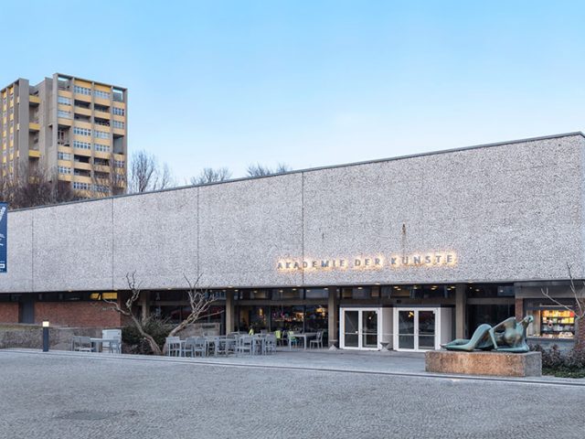 Akademie der Künste Hanseatenweg