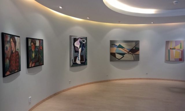 White Square Gallery