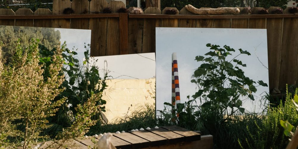 David Horvitz + Ali Eyal | „At the limits of the city“ + „Let Them Say Something“ | ChertLüdde | 22.11.2025–07.02.2026