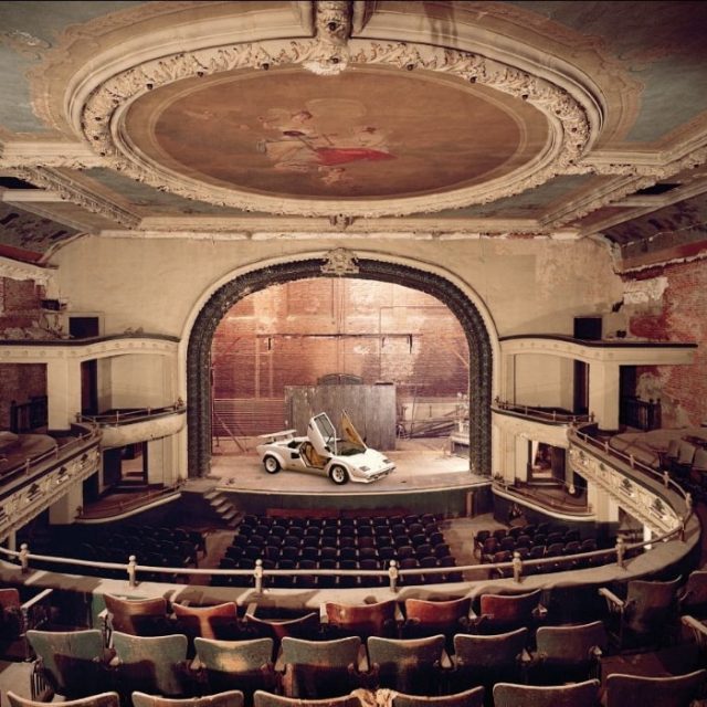 Cars: from Beauties to Scrap | Galerie Z22 | 15.08.-17.09.2020