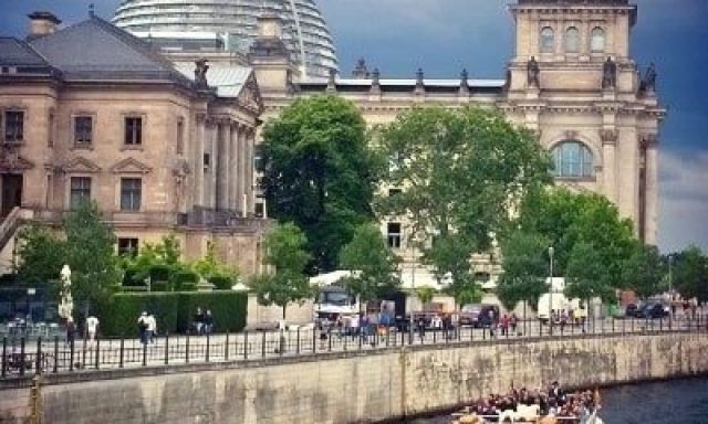 Fahrgastschiff Blue-Star der Reederei Riedel