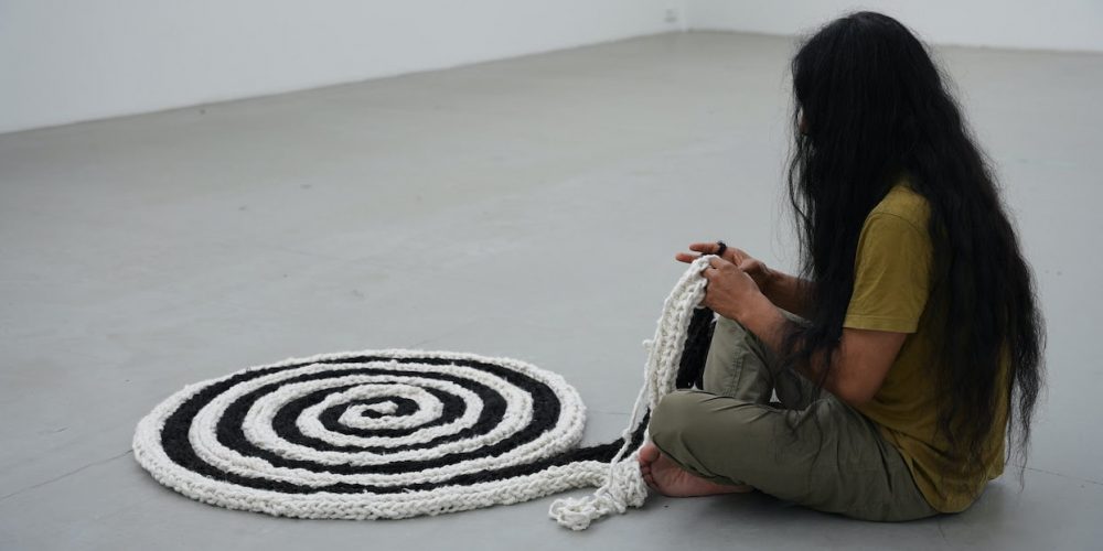 Antonio Paucar | Weaving and Uniting Silenced Voices | Galerie Barbara Thumm | 01.09.–13.10.2023