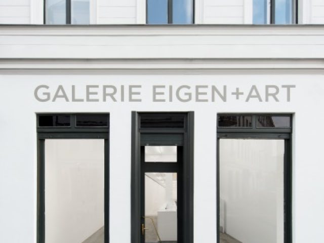 Galerie EIGEN + ART ★