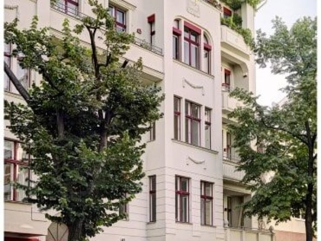 Galerie Max Hetzler ★