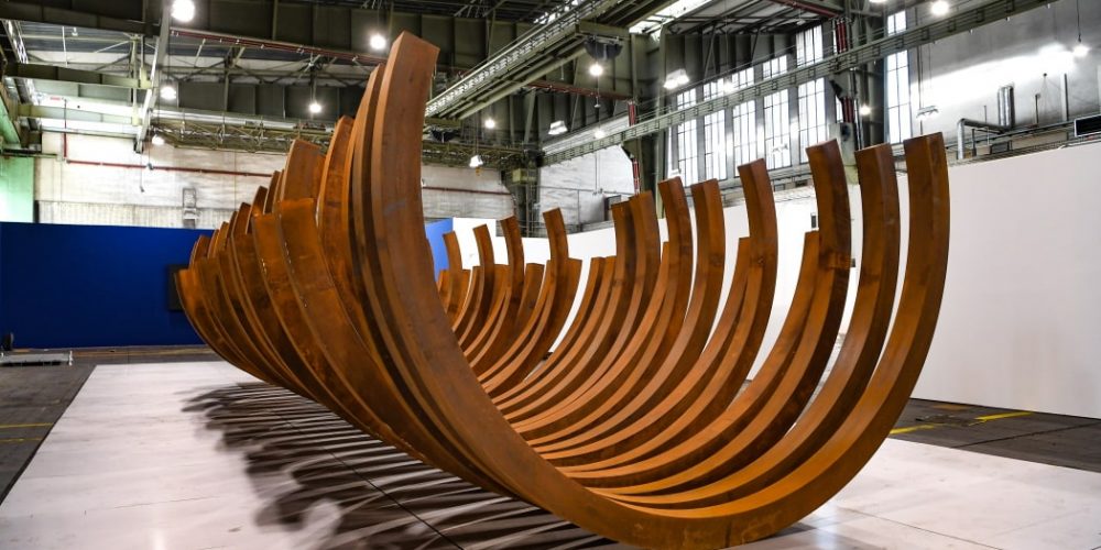 NEWS: Bernar Venet, 1961–2021, 60 years of performance, paintings and sculptures at Tempelhof Airport | 29.01.-30.05.2022
