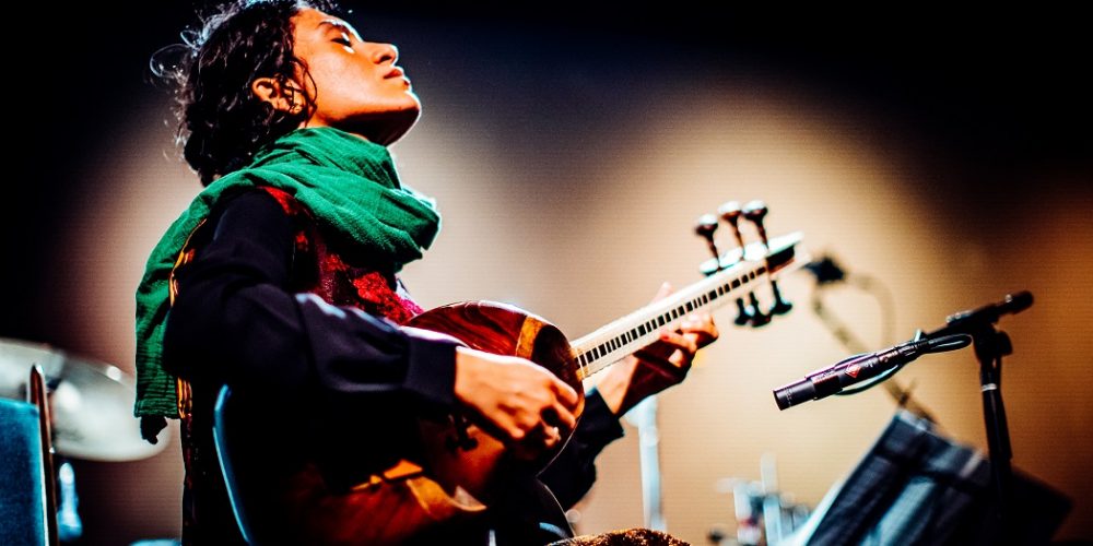 NEWS ++ Konzertreihe mit Tar-Meisterin Elshan Ghasimi – Bode Museum + Musikinstrumenten-Museum | 10.11.–01.12.2022