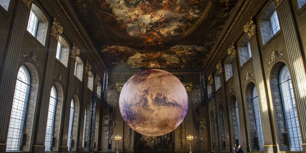 NEWS ++ Luke Jerram: Mars – Old Royal Naval College Greenwich | 23.11.2024-28.01.2025