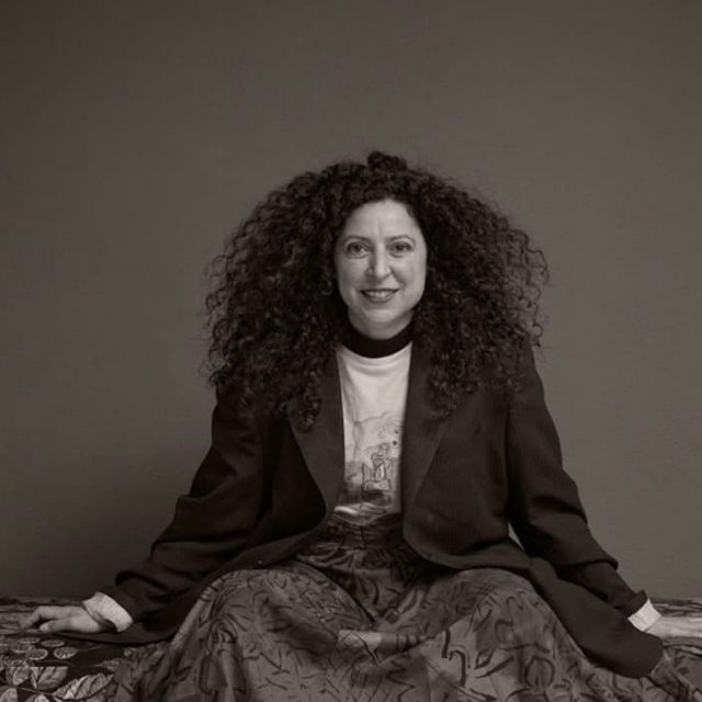 NEWS ++ Artist Talk zu Schrift in der Kunst: What Is Sweeter Than Honey? mit Mounira Al Solh, Claudia Comte und Adam Pendleton – Pinakothek der Moderne (München) | 17.04.2026