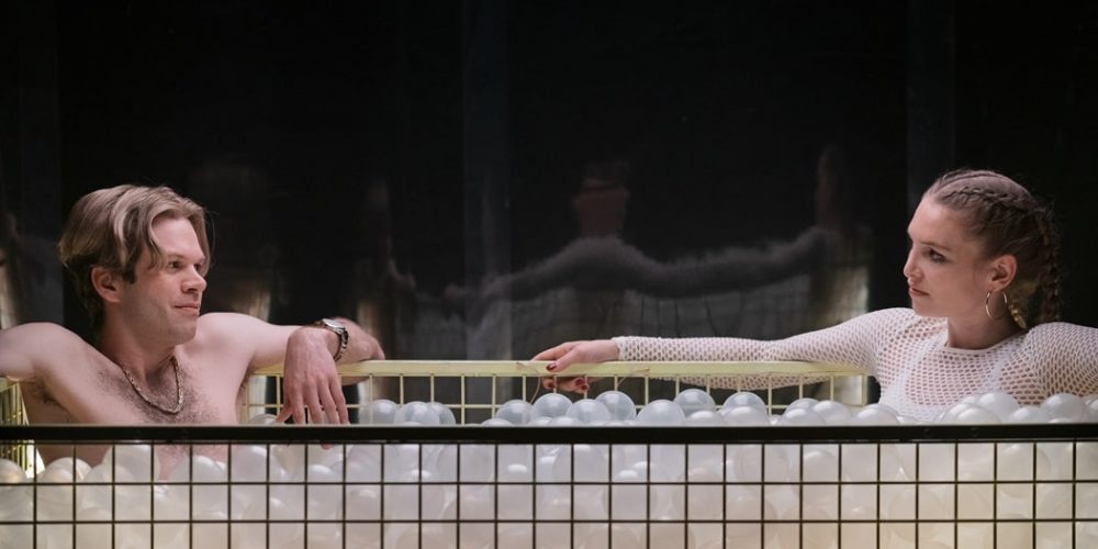 NEWS ++ Spielerfrauen – Berliner Ensemble | from 09.05.2024