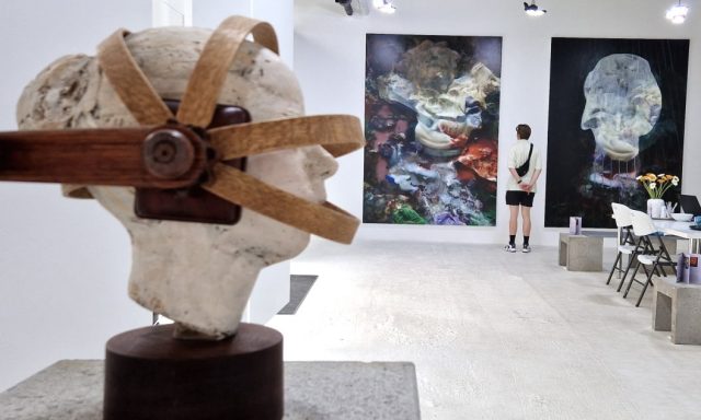 CSR.ART Contemporary Show Room