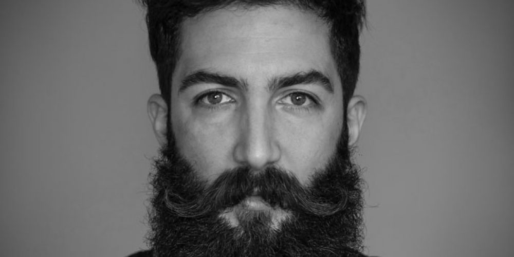 NEWS ++ „MO GANJI says more with a single line than others do with an entire canvas.“ Washington Post