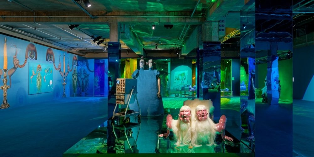 NEWS ++ PASSAGE. Jakob Lena Knebl & Ashley Hans Scheirl – Deichtorhallen Hamburg | 27.04.-15.09.2024