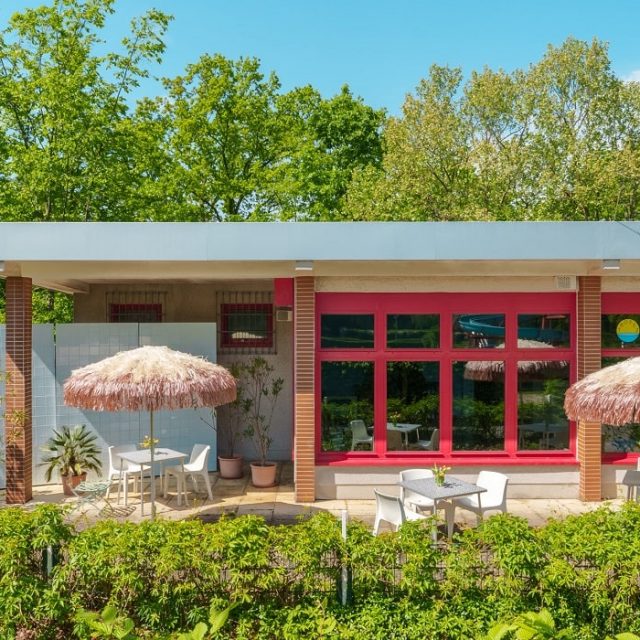 NEWS ++ PRÉSENT – 10 Jahre TROPEZ! im Sommerbad Humboldthain (Berlin) | 06.06.-13.09.2026